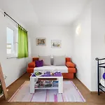 Apartman Beautiful In With Wifi