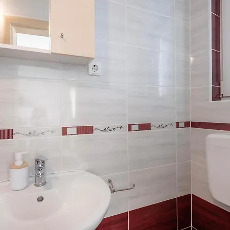 Apartman Awesome In With Wifi