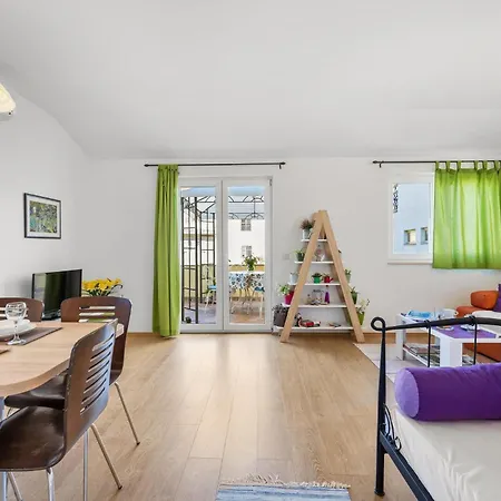 아파트 Awesome In With Wifi Zaton (Sibenik-Knin)